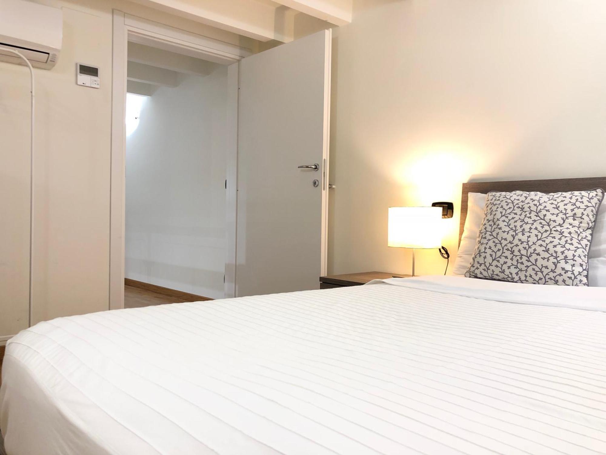 Future Apartments Милано Екстериор снимка